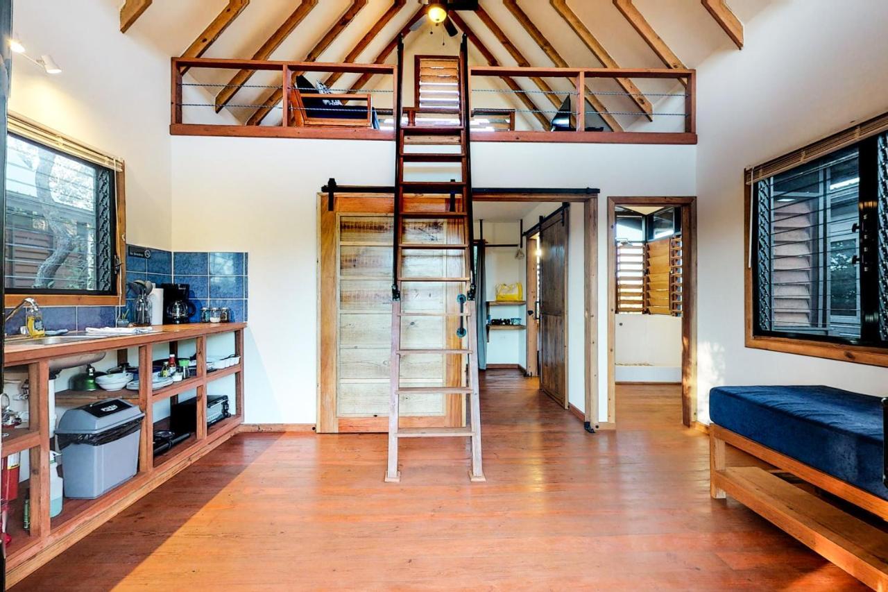 Inn The Trees Cabanas Placencia Luaran gambar
